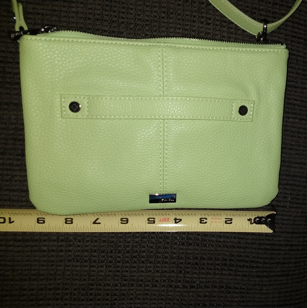 Jewell by Thirty-one. With Jove Johansson coin pur